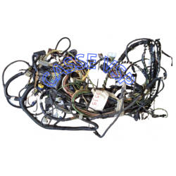Faisceau moteur côté...