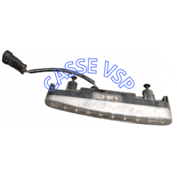 Feu de jour côté conducteur...