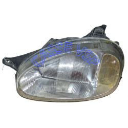 Phare avant coté conducteur