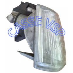 Clignotant blanc côté...